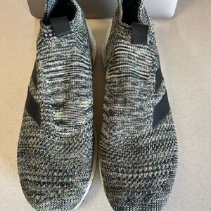 Adidas UltraBoost lace less Black and Gray Men's Sneakers size 13